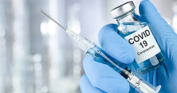 Vacunación Primera Dosis Contra Covid-19.
